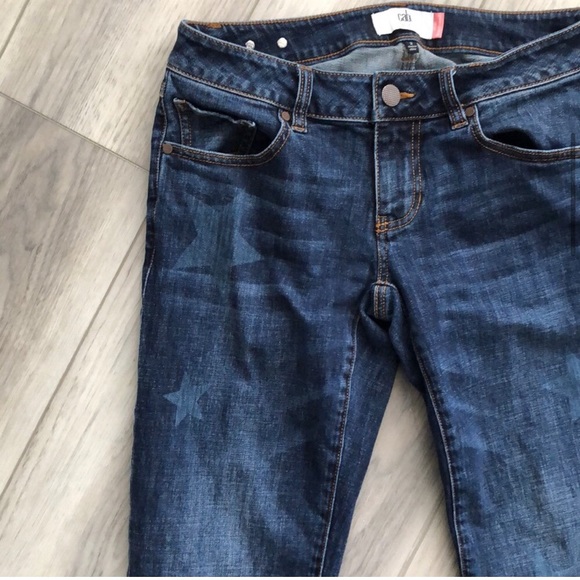 ✨ Cabi Jeans Slim Boyfriend Jeans - Picture 6 of 10